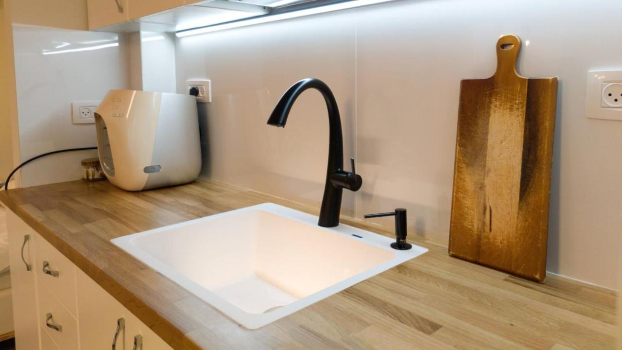 Primrose Boutique Apartment 아슈도드 외부 사진